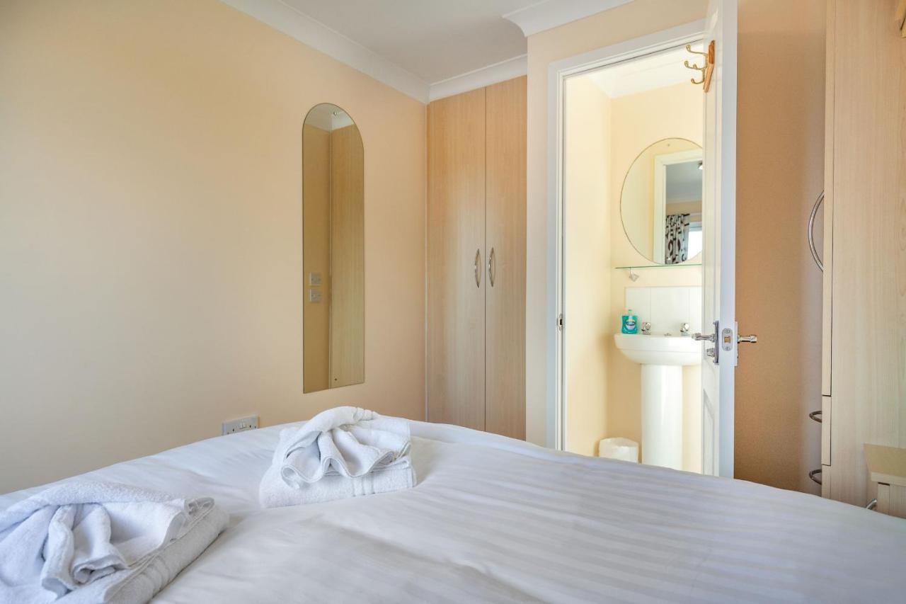 2 The Beeches Villa โบดมิน ภายนอก รูปภาพ